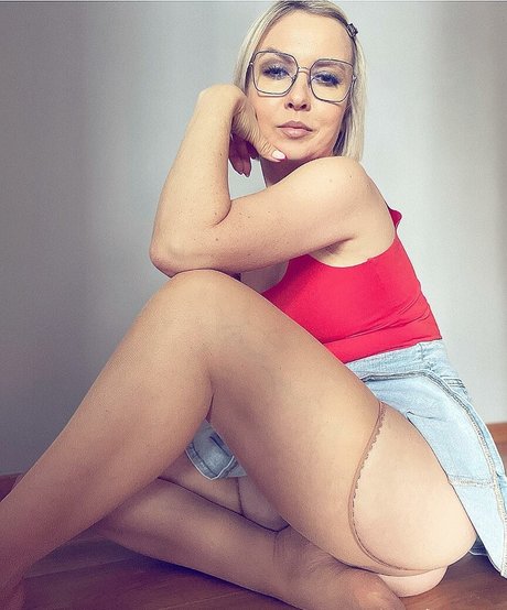 Foto desnuda filtrada de OnlyFans de Alexandra76