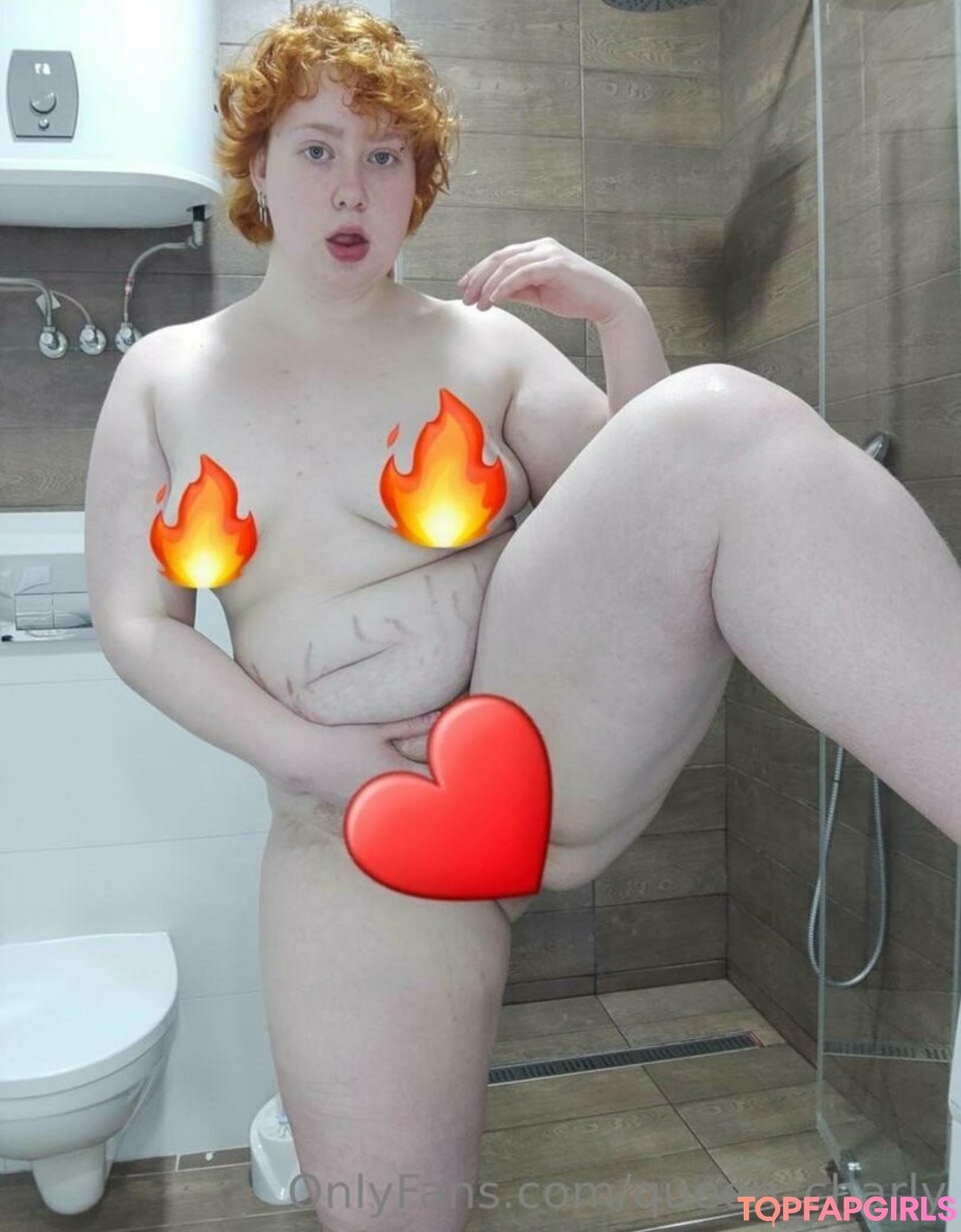 Foto desnuda filtrada de OnlyFans de Queencharly #240 Foto desnuda filtrada de OnlyFans de Queencharly #240