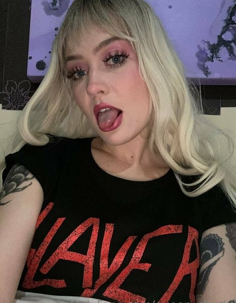Queencharly