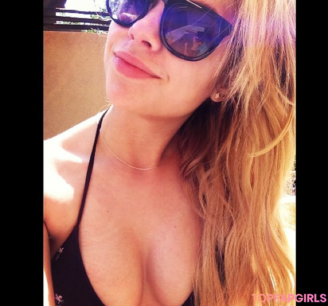 Foto desnuda filtrada de OnlyFans de Ashley Benson #115 Foto desnuda filtrada de OnlyFans de Ashley Benson #115