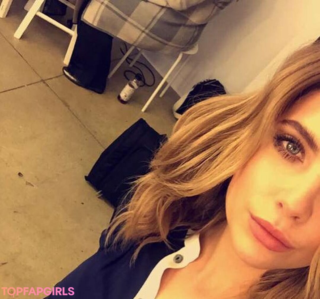 Foto desnuda filtrada de OnlyFans de Ashley Benson #117 Foto desnuda filtrada de OnlyFans de Ashley Benson #117