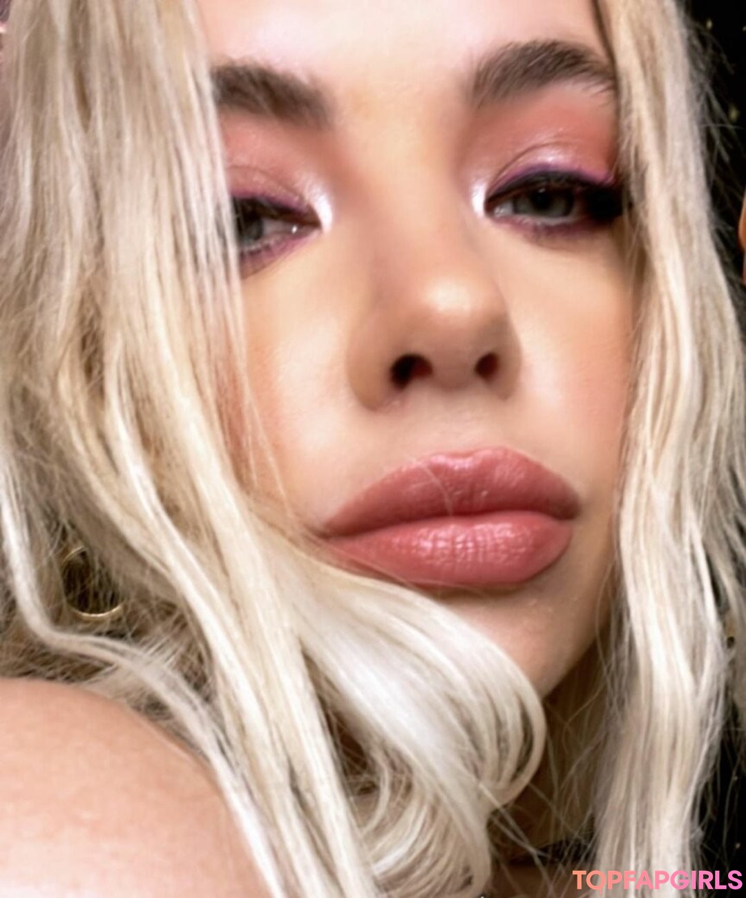 Foto desnuda filtrada de OnlyFans de Ashley Benson #138 Foto desnuda filtrada de OnlyFans de Ashley Benson #138