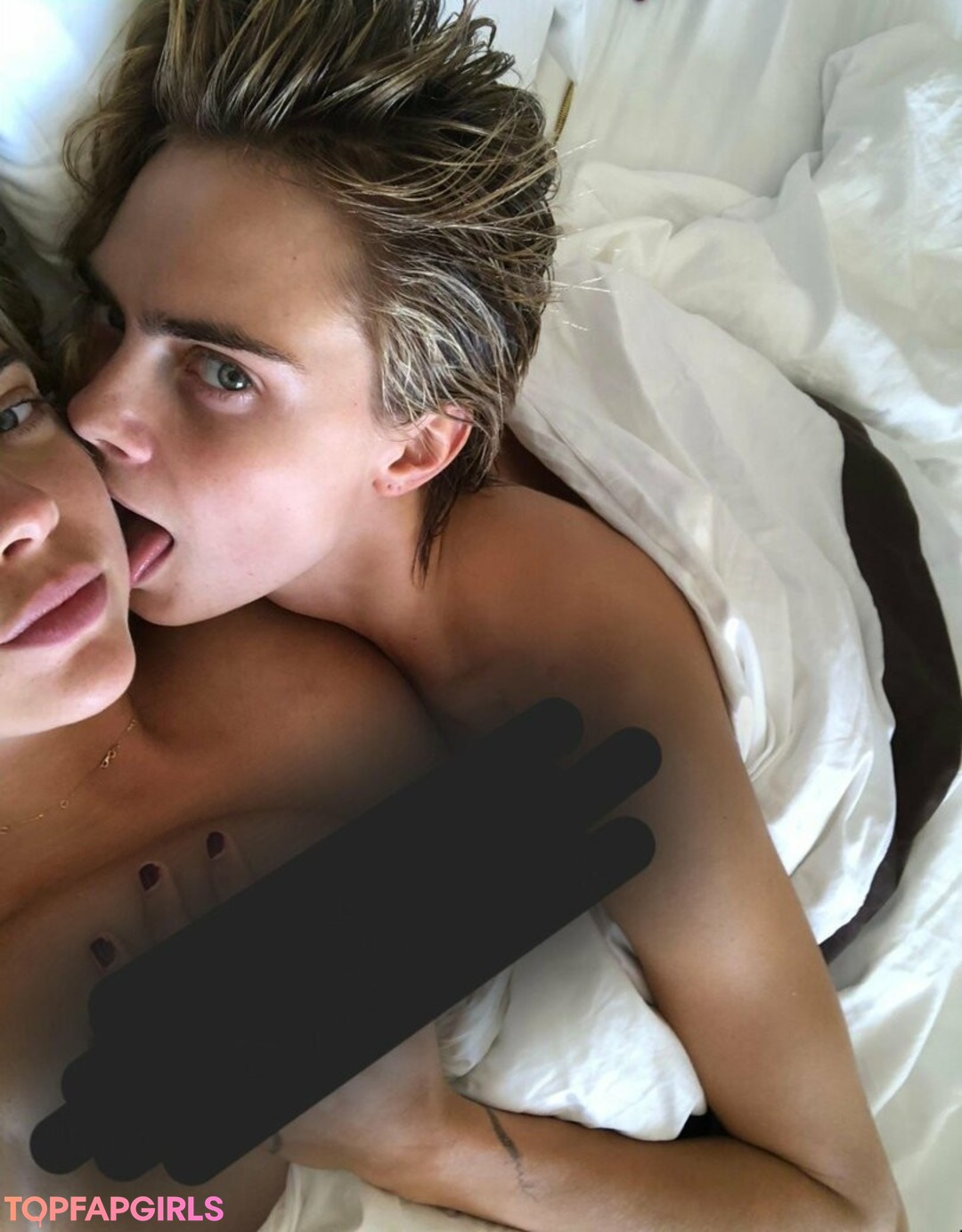 Foto desnuda filtrada de OnlyFans de Ashley Benson #189 Foto desnuda filtrada de OnlyFans de Ashley Benson #189