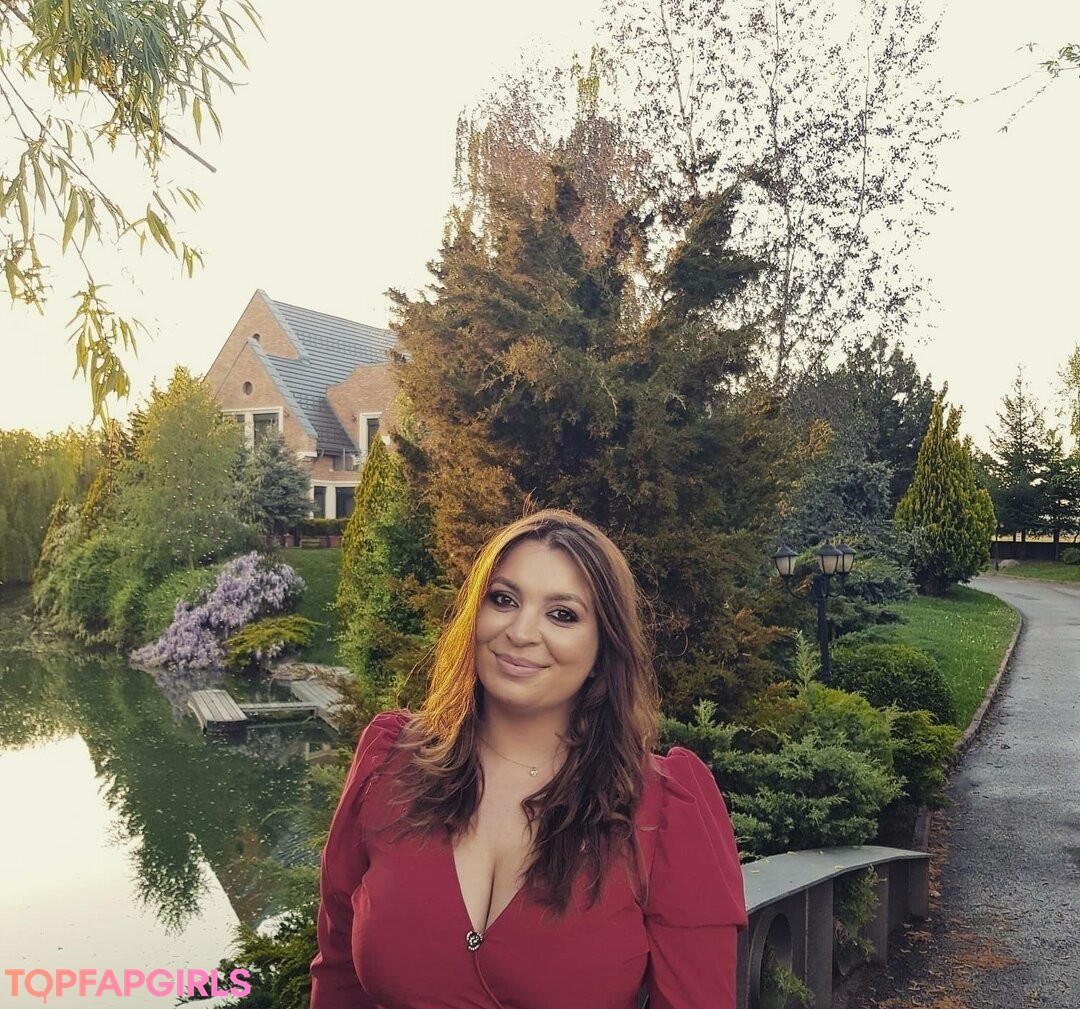 Foto desnuda filtrada de OnlyFans de Minhas Edit #53 Foto desnuda filtrada de OnlyFans de Minhas Edit #53