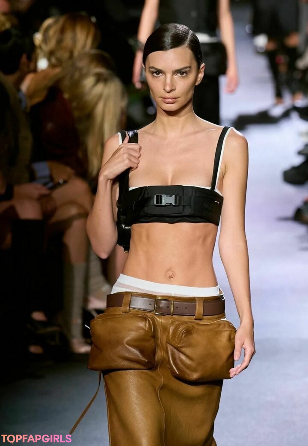 Foto desnuda filtrada de OnlyFans de Emily Ratajkowski #1116
