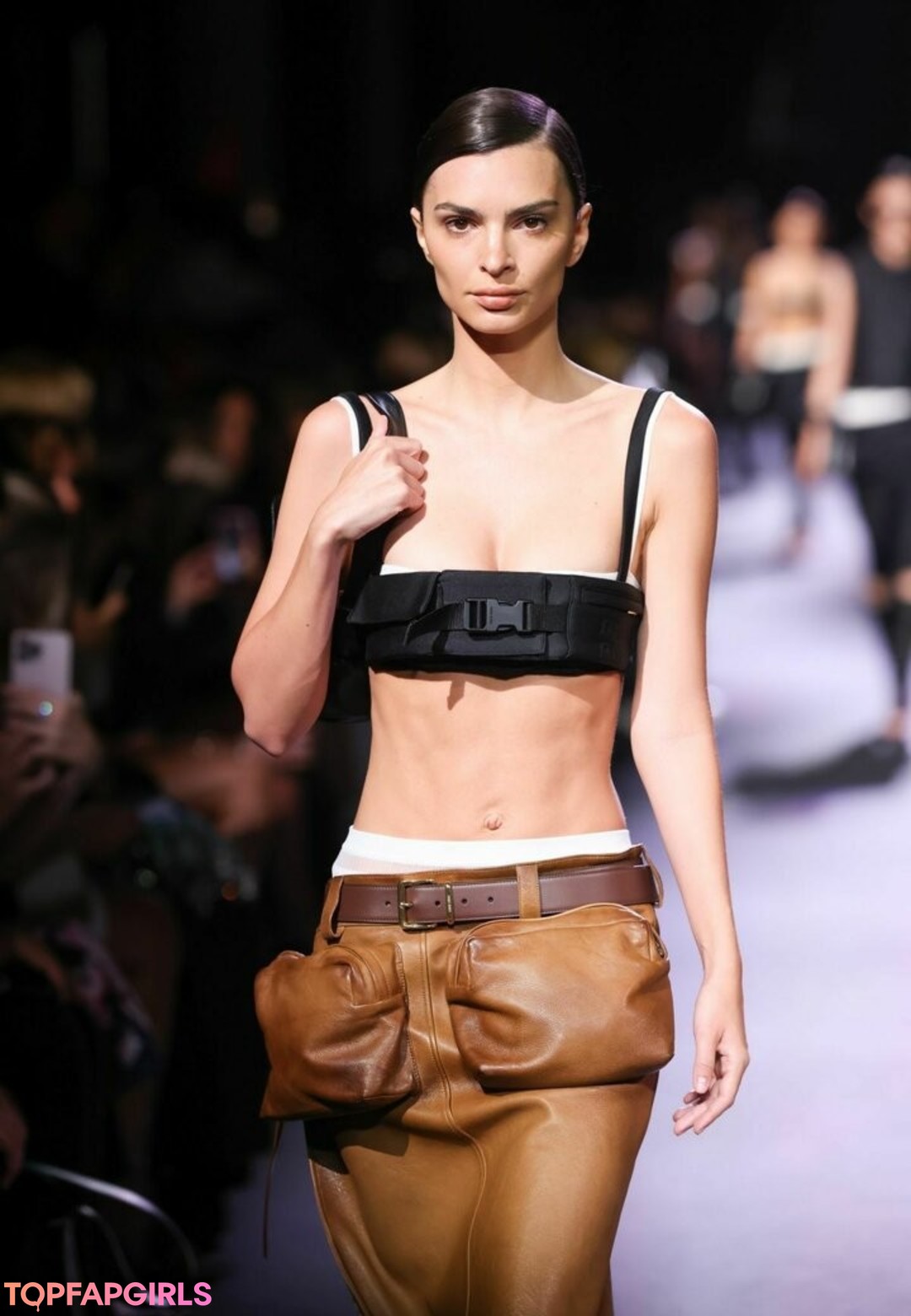 Foto desnuda filtrada de OnlyFans de Emily Ratajkowski #1117
