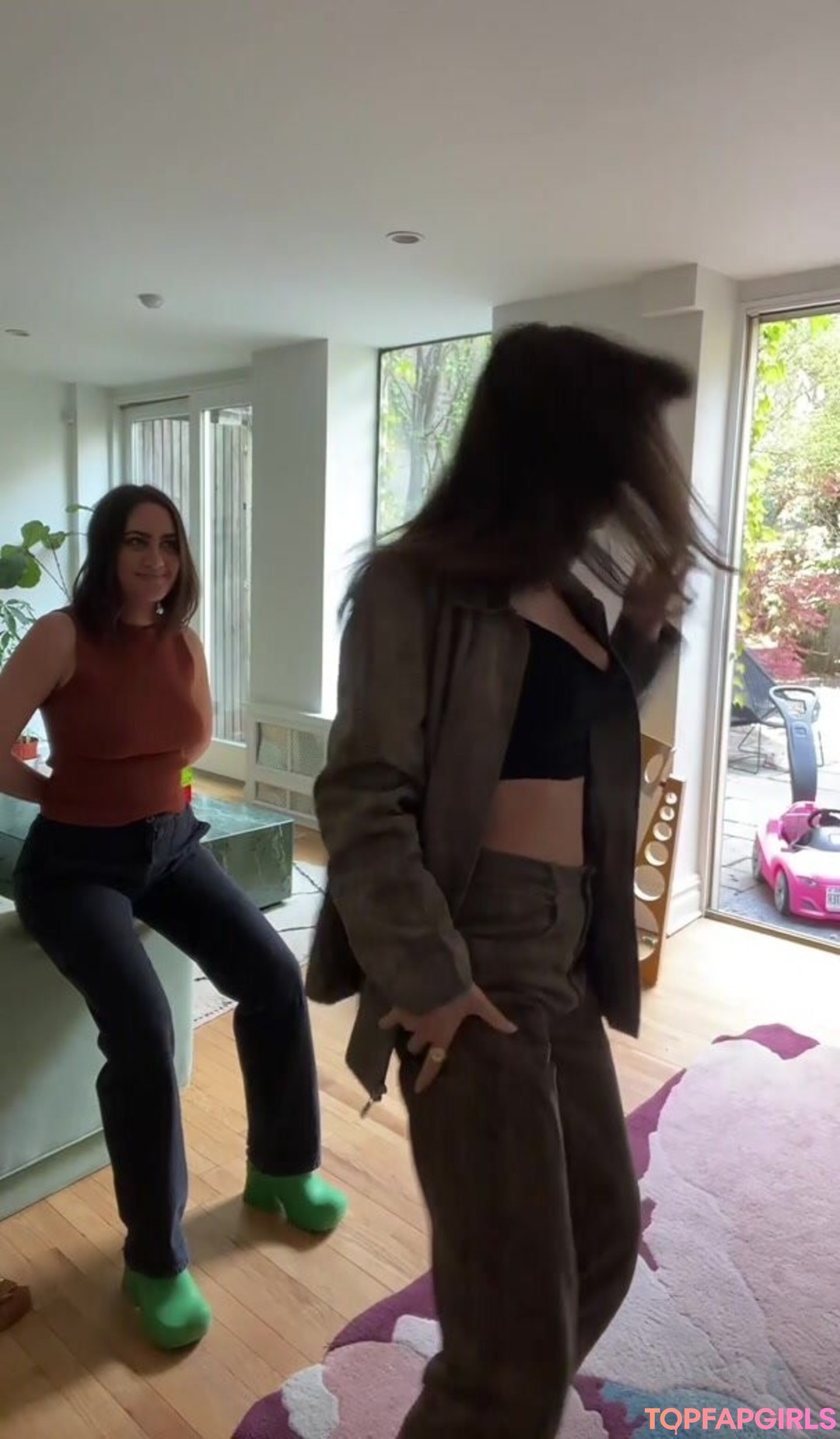 Foto desnuda filtrada de OnlyFans de Emily Ratajkowski #1473