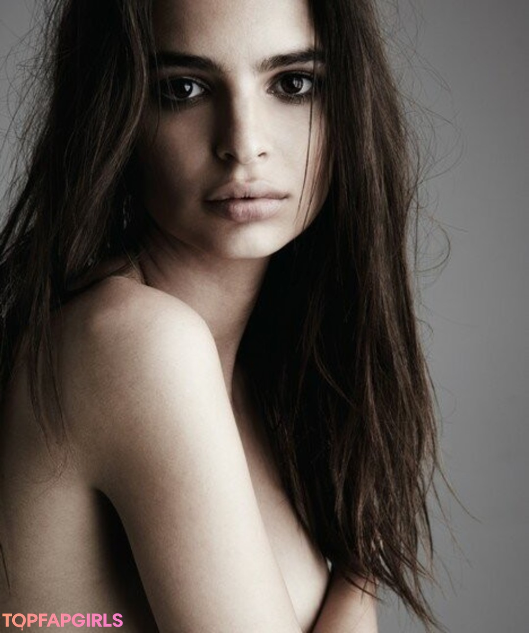 Foto desnuda filtrada de OnlyFans de Emily Ratajkowski #1665