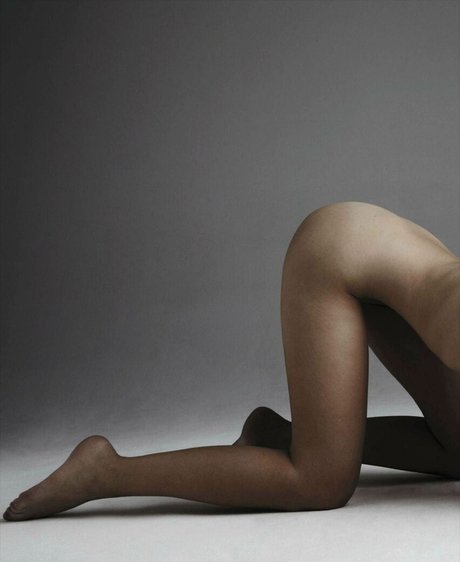 Emily Ratajkowski