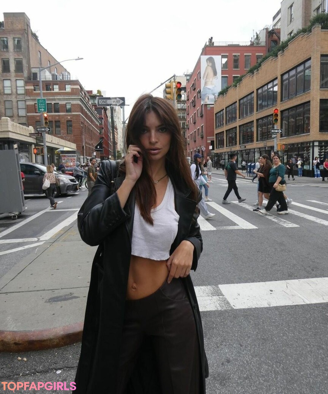 Foto desnuda filtrada de OnlyFans de Emily Ratajkowski #2352 Foto desnuda filtrada de OnlyFans de Emily Ratajkowski #2352