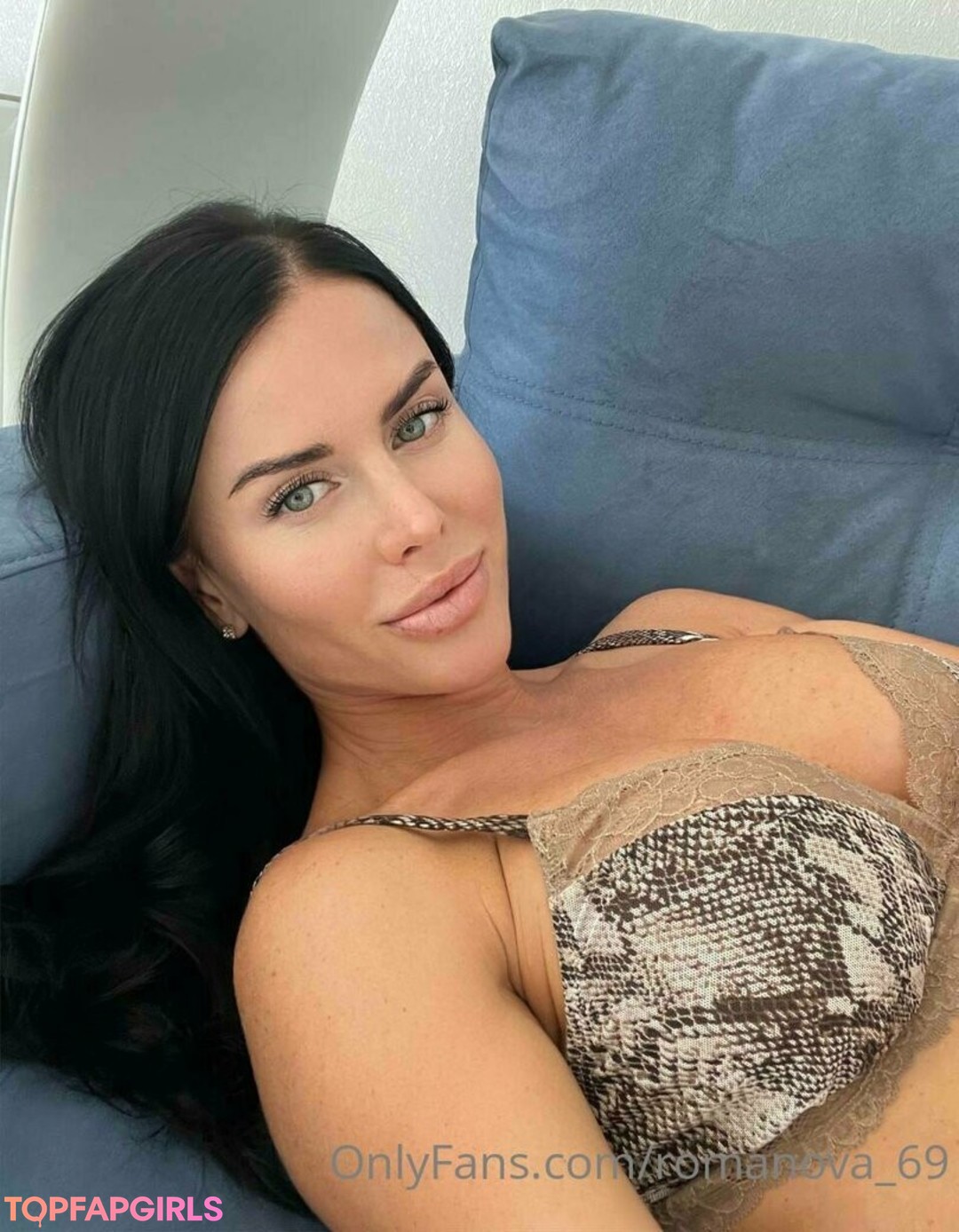 Foto desnuda filtrada de OnlyFans de Romanova69 #65 Foto desnuda filtrada de OnlyFans de Romanova69 #65