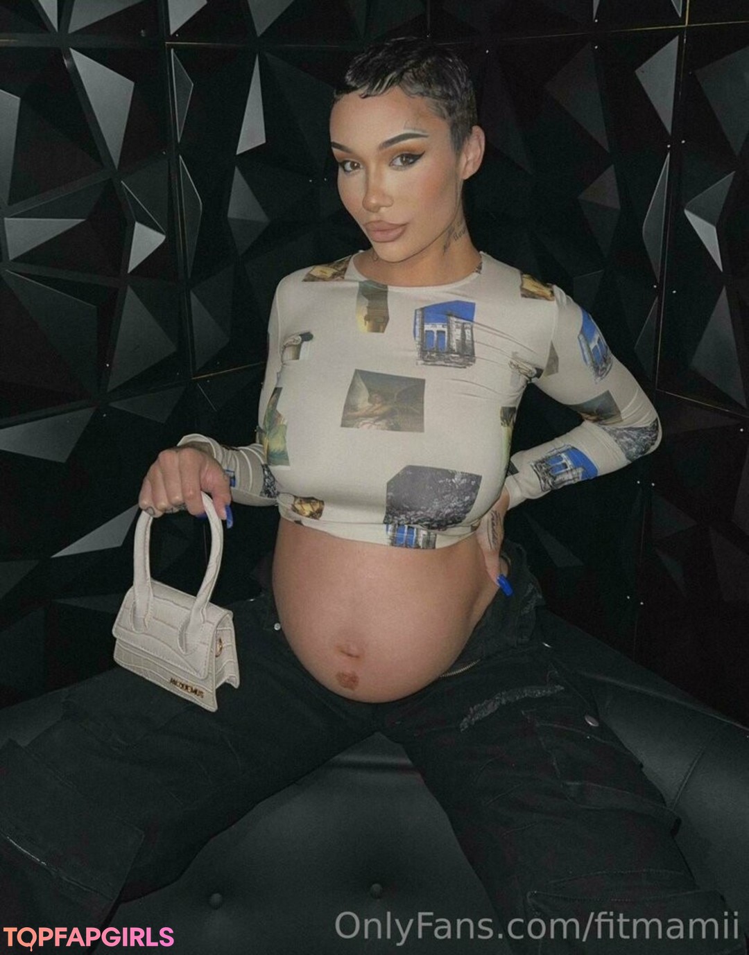 Foto desnuda filtrada de OnlyFans de Destinicreams #112 Foto desnuda filtrada de OnlyFans de Destinicreams #112