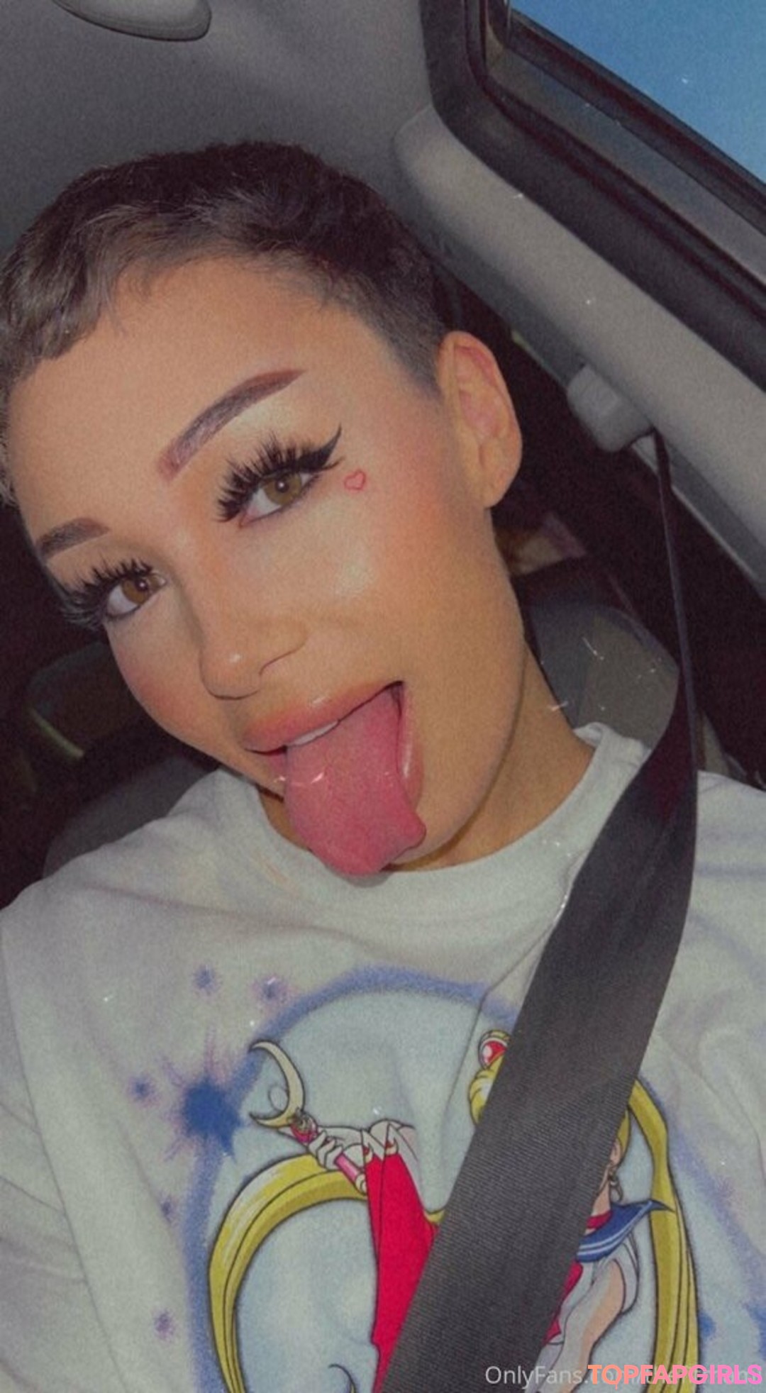 Foto desnuda filtrada de OnlyFans de Destinicreams #160 Foto desnuda filtrada de OnlyFans de Destinicreams #160