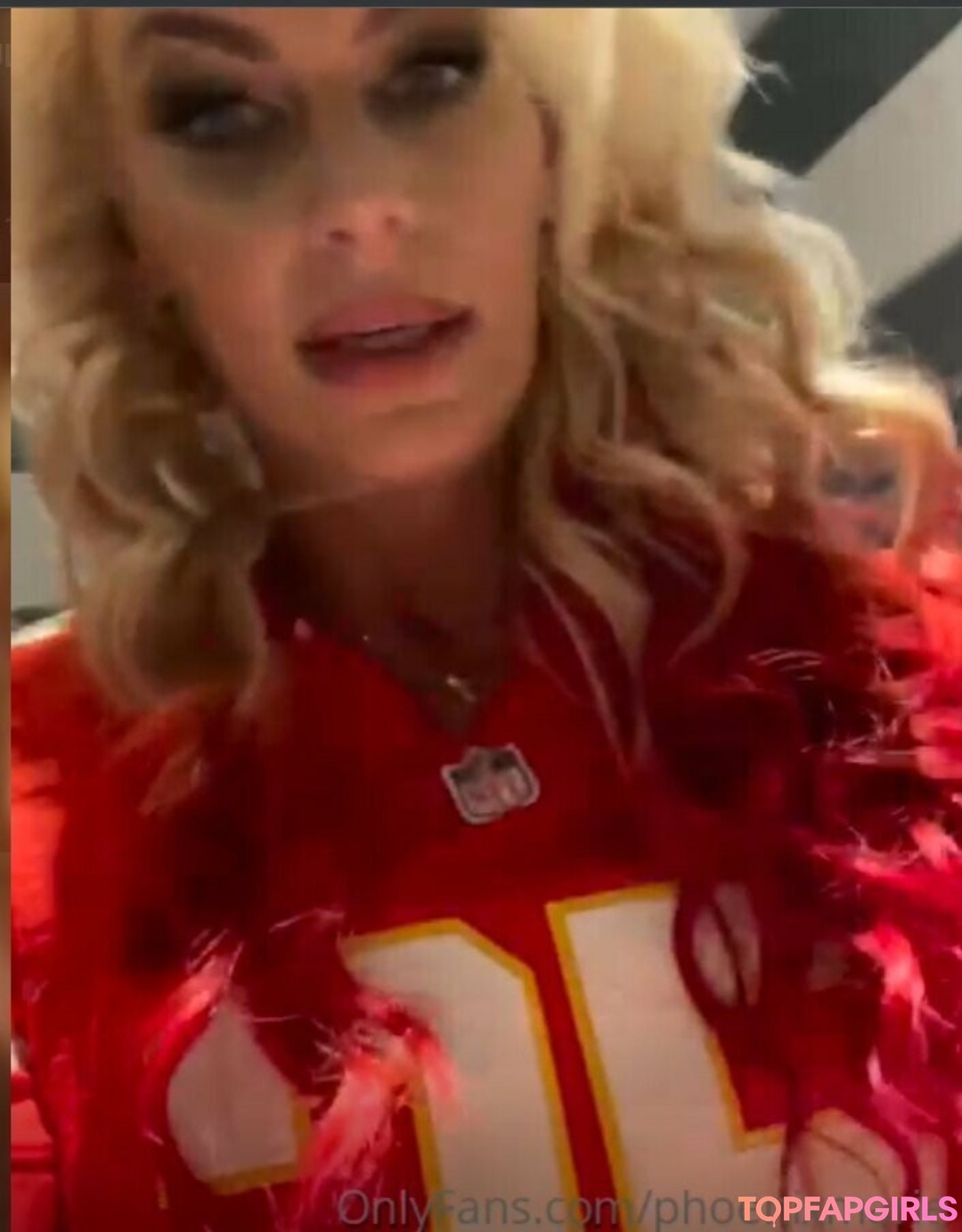 Foto desnuda filtrada de OnlyFans de Phoenixmarie #17 Foto desnuda filtrada de OnlyFans de Phoenixmarie #17