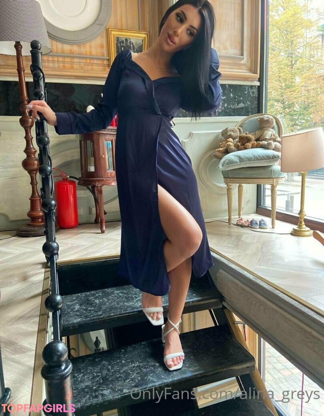 Foto desnuda filtrada de OnlyFans de Alinagreys #154 Foto desnuda filtrada de OnlyFans de Alinagreys #154