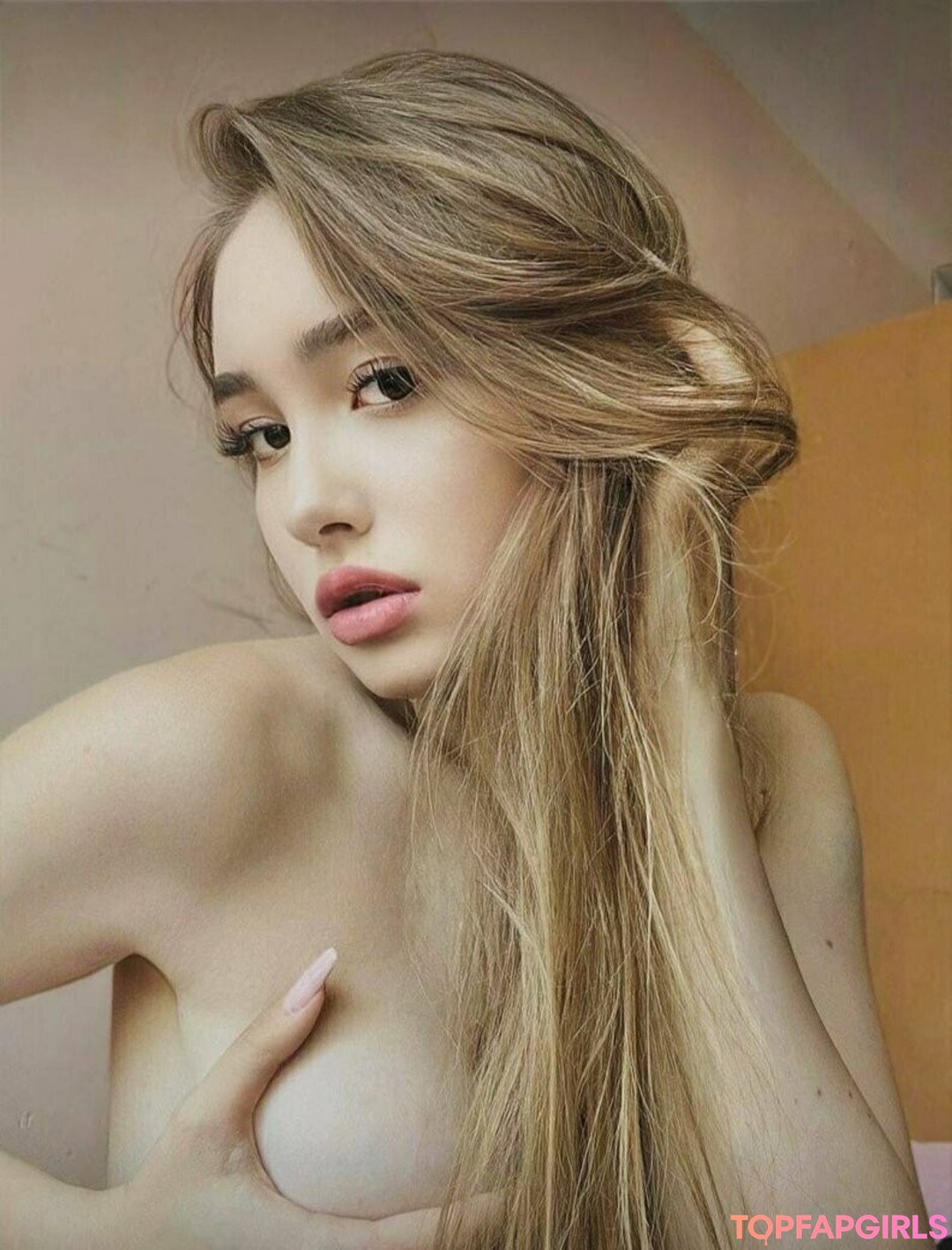 Foto desnuda filtrada de OnlyFans de Alinagreys #244 Foto desnuda filtrada de OnlyFans de Alinagreys #244