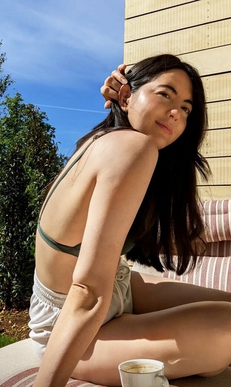 Foto desnuda filtrada de OnlyFans de Jane Douglas