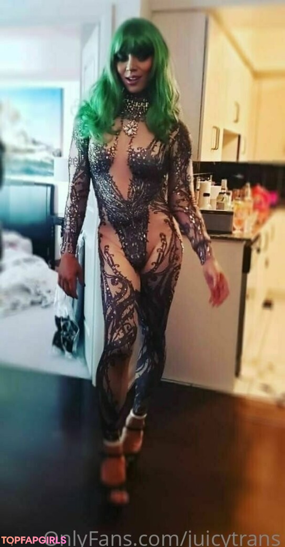 Foto desnuda filtrada de OnlyFans de Juicytrans #6 Foto desnuda filtrada de OnlyFans de Juicytrans #6