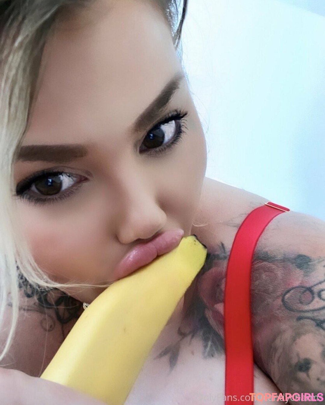 Foto desnuda filtrada de OnlyFans de Candycharms #141 Foto desnuda filtrada de OnlyFans de Candycharms #141