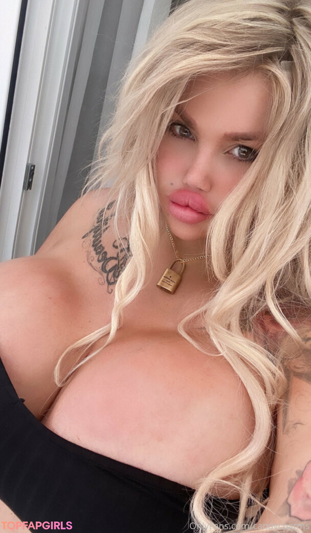 Foto desnuda filtrada de OnlyFans de Candycharms #204 Foto desnuda filtrada de OnlyFans de Candycharms #204