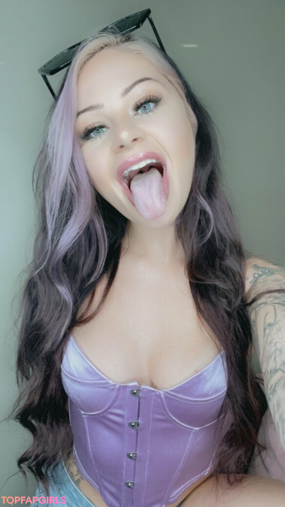 Foto desnuda filtrada de OnlyFans de Brookeshowsxx #321 Foto desnuda filtrada de OnlyFans de Brookeshowsxx #321