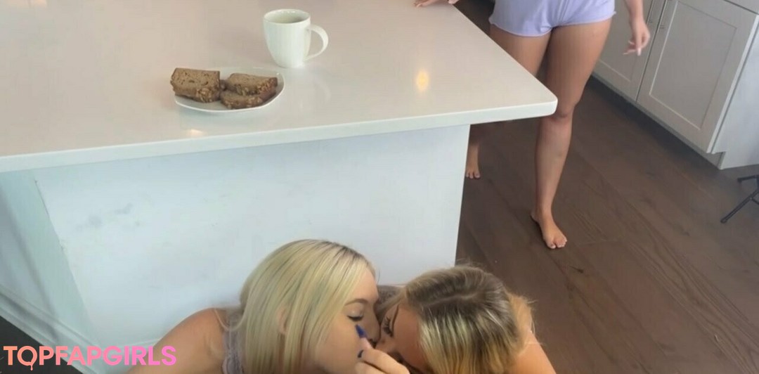 Foto desnuda filtrada de OnlyFans de Brookeshowsxx #785 Foto desnuda filtrada de OnlyFans de Brookeshowsxx #785