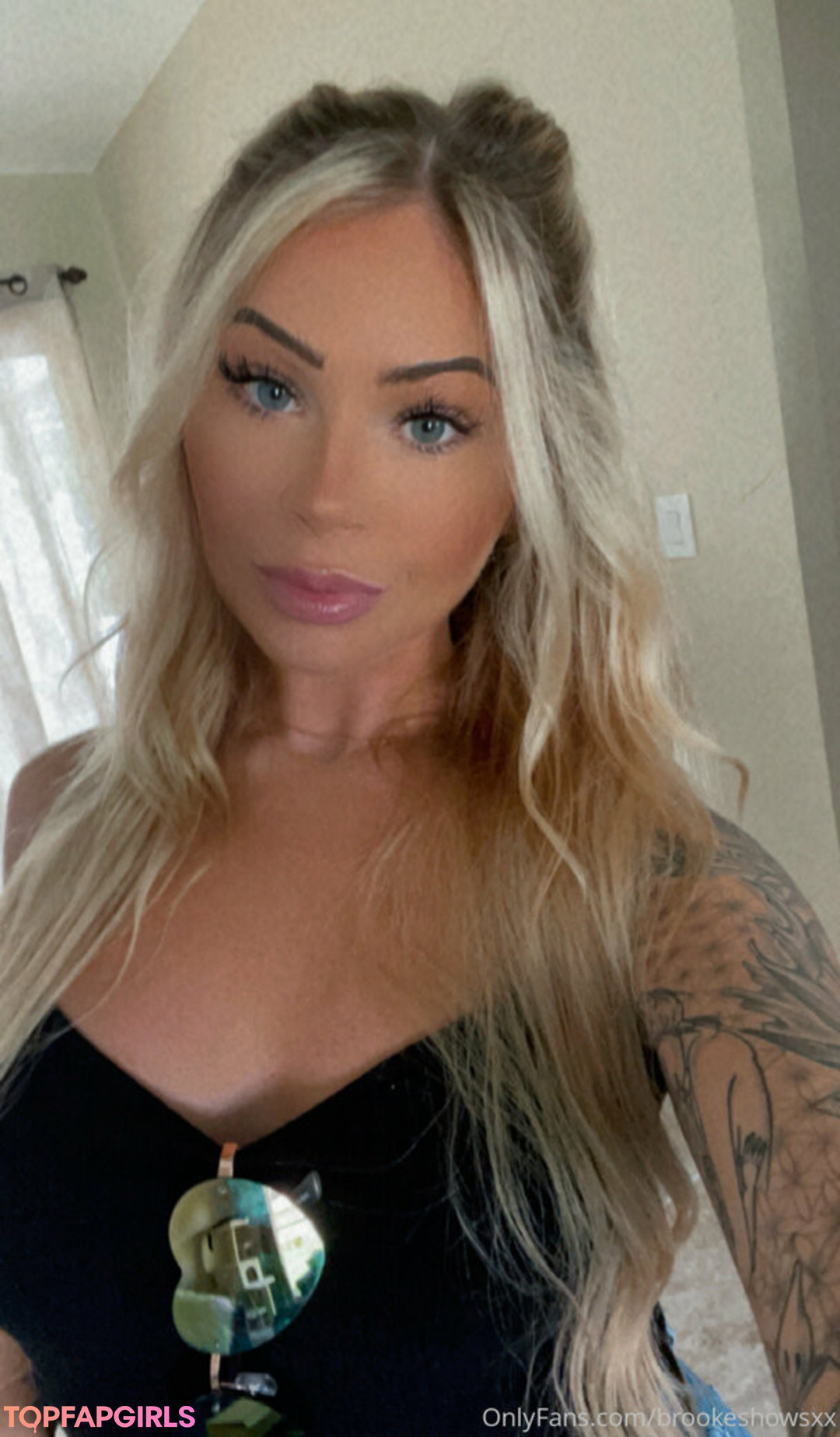 Foto desnuda filtrada de OnlyFans de Brookeshowsxx #96 Foto desnuda filtrada de OnlyFans de Brookeshowsxx #96