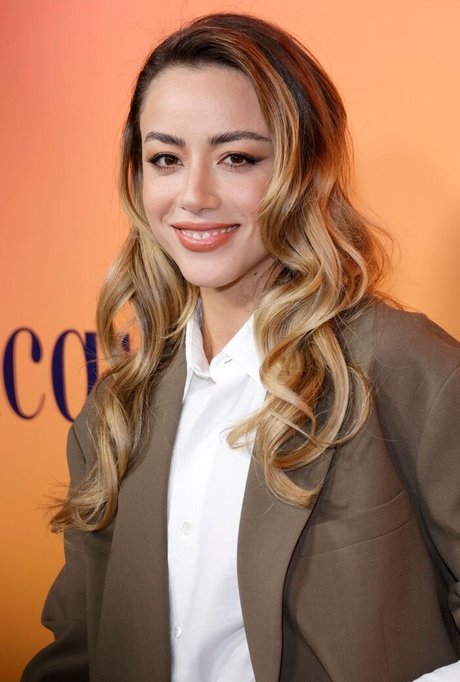 Chloe Bennet