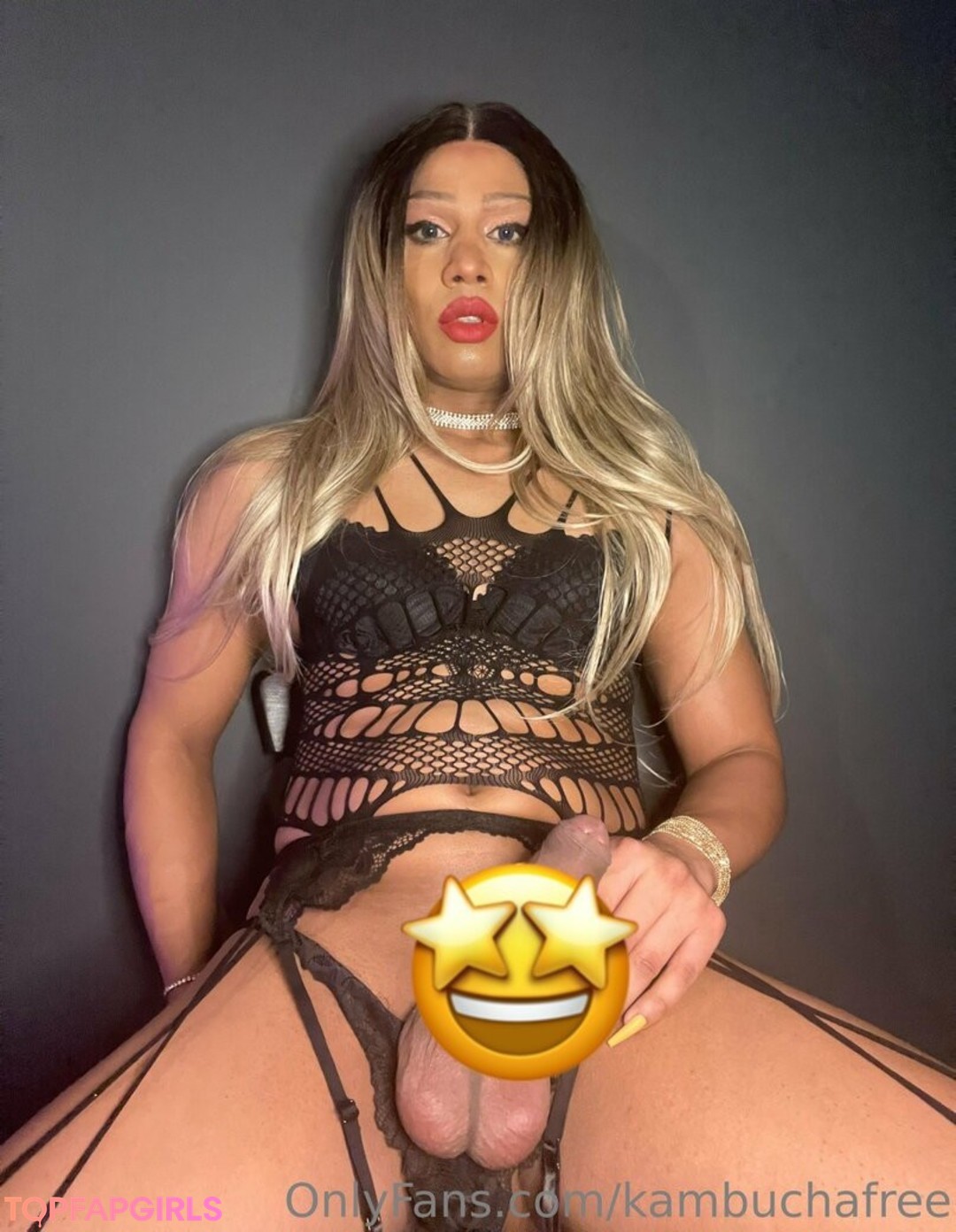 Foto desnuda filtrada de OnlyFans de Kambuchafree #43 Foto desnuda filtrada de OnlyFans de Kambuchafree #43