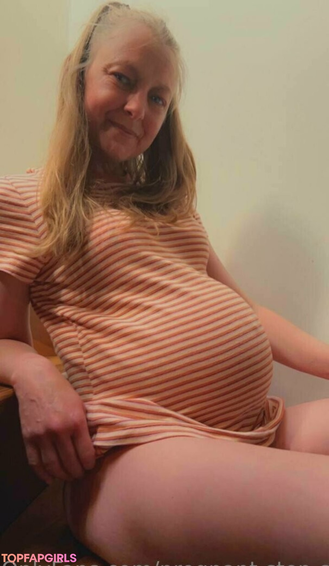 Foto desnuda filtrada de OnlyFans de Pregnantstepsister #230 Foto desnuda filtrada de OnlyFans de Pregnantstepsister #230