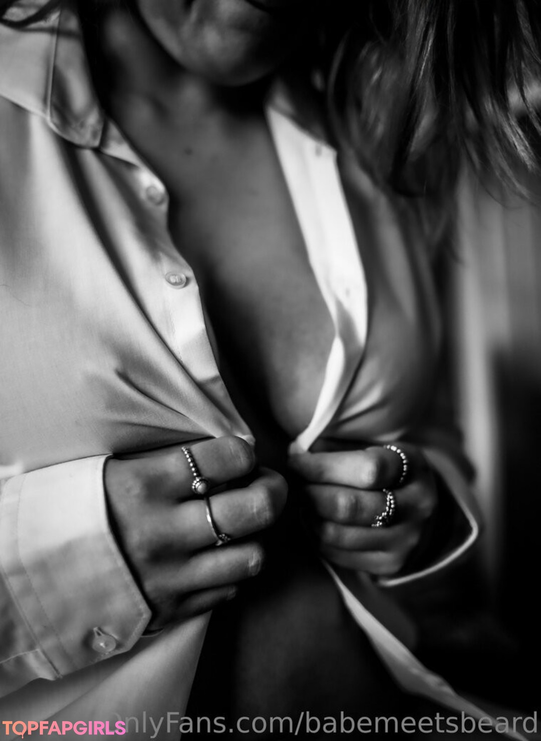 Foto desnuda filtrada de OnlyFans de Babemeetsbeard #179 Foto desnuda filtrada de OnlyFans de Babemeetsbeard #179