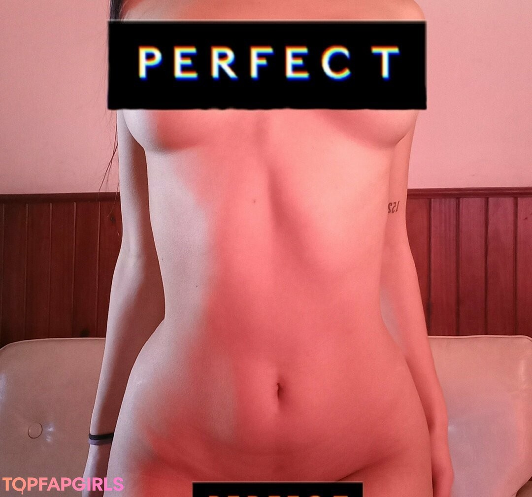 Foto desnuda filtrada de OnlyFans de Rocioqueen #5 Foto desnuda filtrada de OnlyFans de Rocioqueen #5