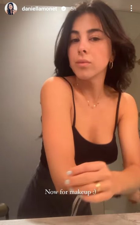 Foto desnuda filtrada de OnlyFans de Daniella Monet
