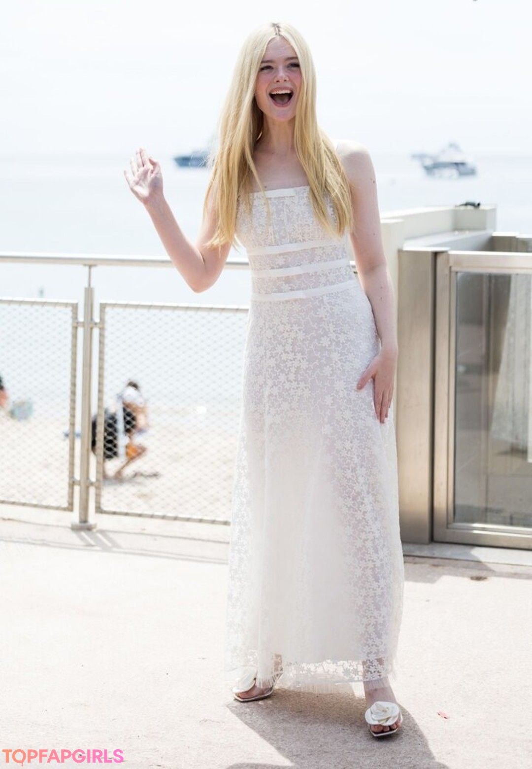 Foto desnuda filtrada de OnlyFans de Elle Fanning #1017