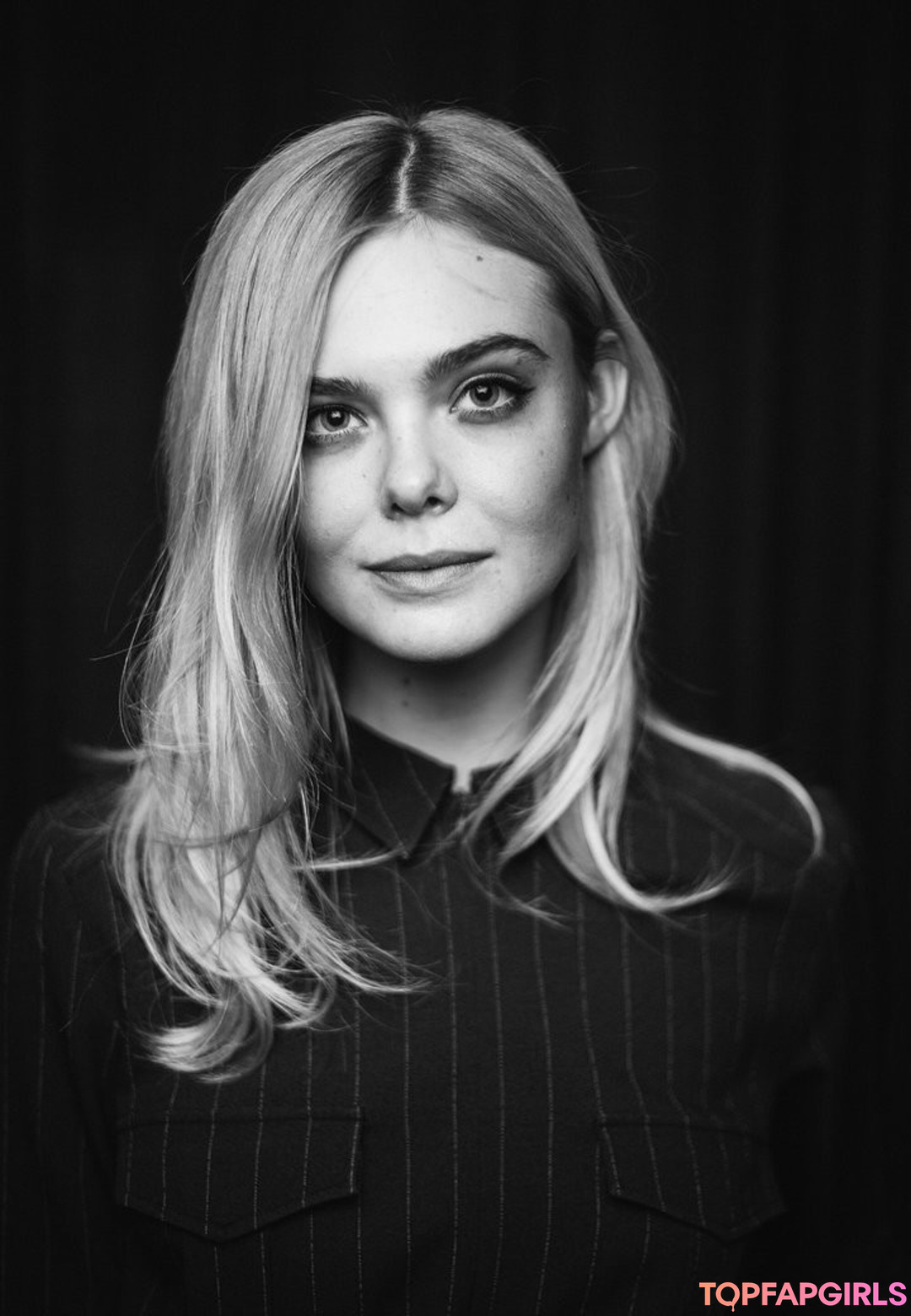 Foto desnuda filtrada de OnlyFans de Elle Fanning #100 Foto desnuda filtrada de OnlyFans de Elle Fanning #100