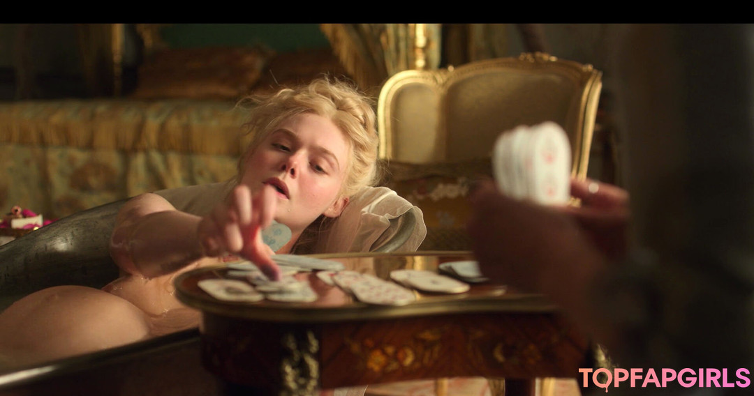 Foto desnuda filtrada de OnlyFans de Elle Fanning #414 Foto desnuda filtrada de OnlyFans de Elle Fanning #414