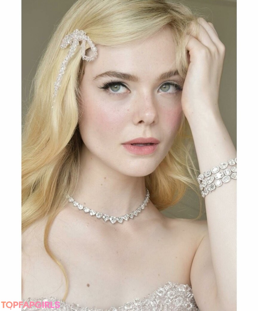 Foto desnuda filtrada de OnlyFans de Elle Fanning #425 Foto desnuda filtrada de OnlyFans de Elle Fanning #425