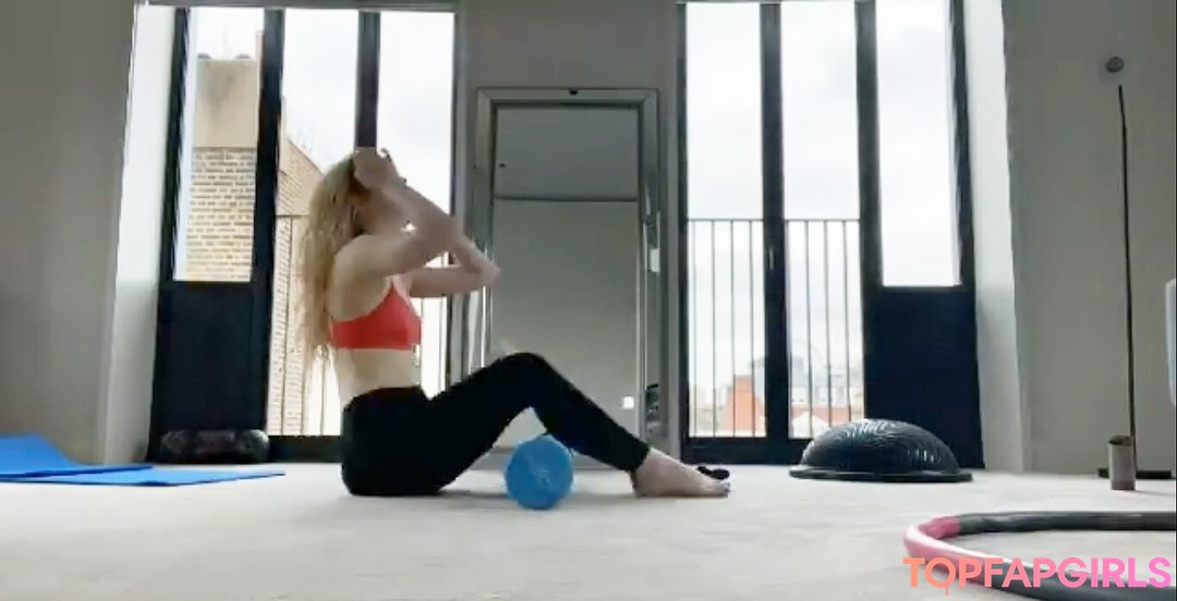 Foto desnuda filtrada de OnlyFans de Elle Fanning #632 Foto desnuda filtrada de OnlyFans de Elle Fanning #632