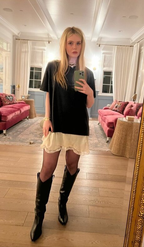 Elle Fanning