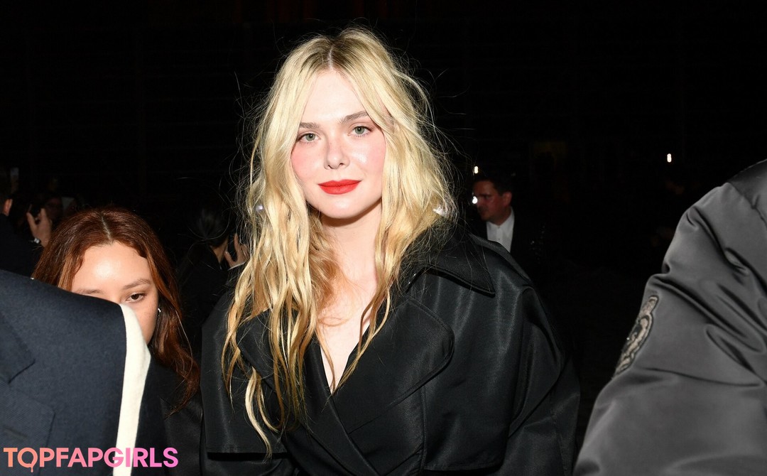 Foto desnuda filtrada de OnlyFans de Elle Fanning #873 Foto desnuda filtrada de OnlyFans de Elle Fanning #873