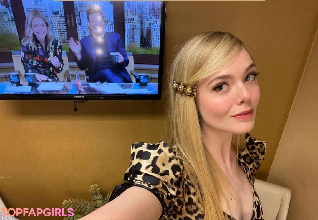 Foto desnuda filtrada de OnlyFans de Elle Fanning #99 Foto desnuda filtrada de OnlyFans de Elle Fanning #99
