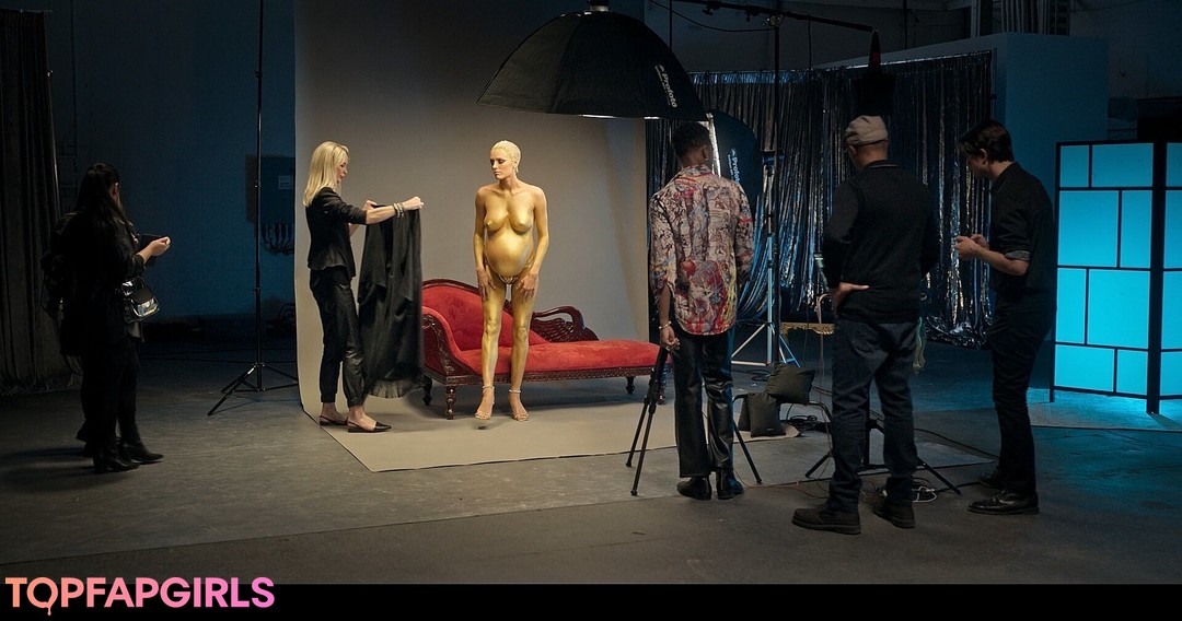 Foto desnuda filtrada de OnlyFans de Wallis Day #359 Foto desnuda filtrada de OnlyFans de Wallis Day #359