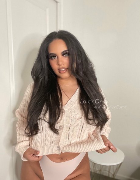 Foto desnuda filtrada de OnlyFans de Livinwithloren