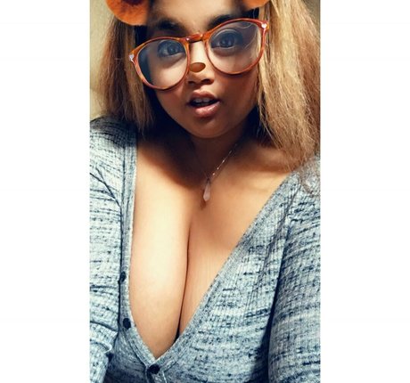 Cum4dolly