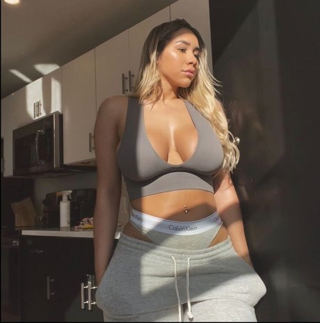 Jazminebjohnson