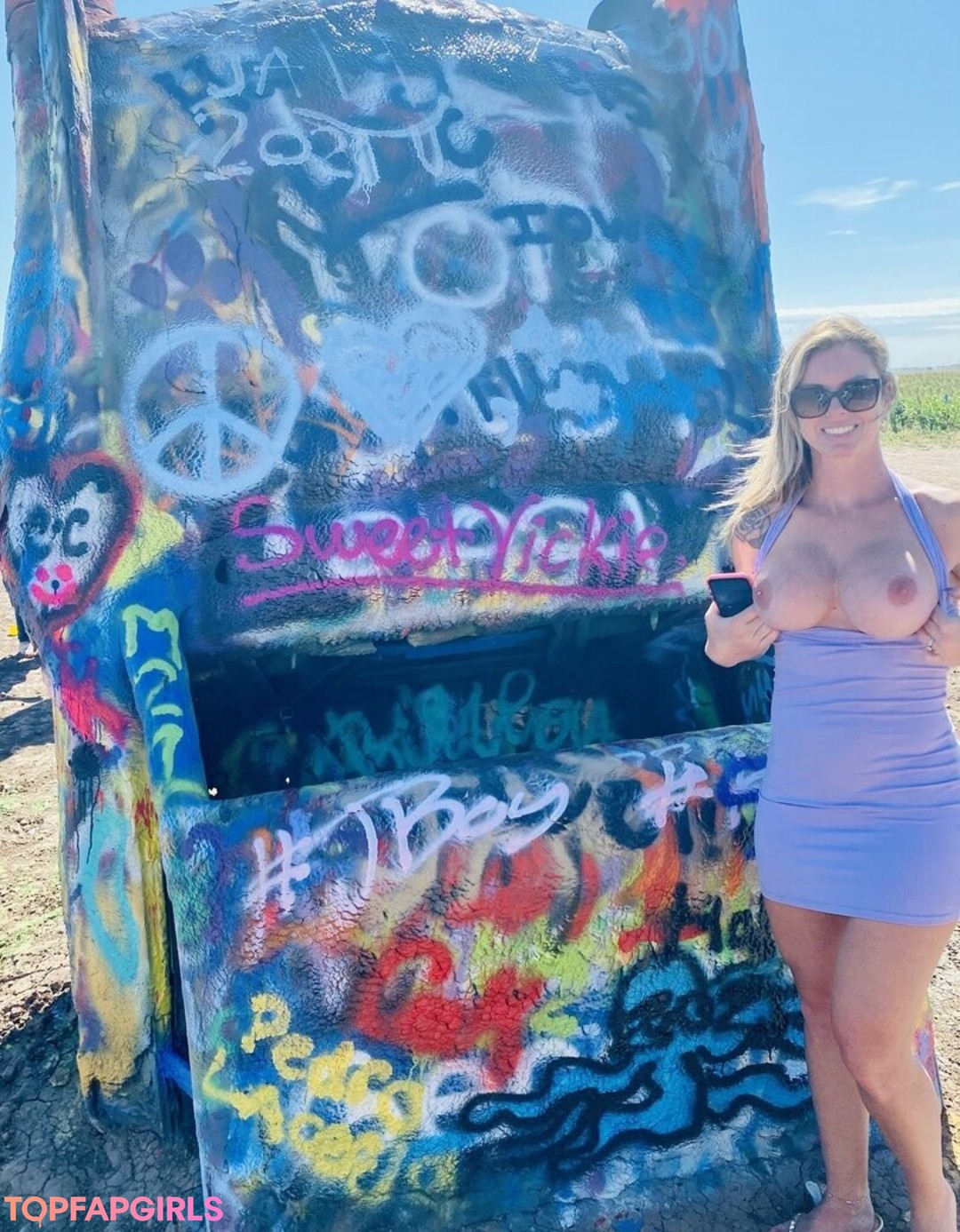 Foto desnuda filtrada de OnlyFans de Sweet Vickie #120 Foto desnuda filtrada de OnlyFans de Sweet Vickie #120