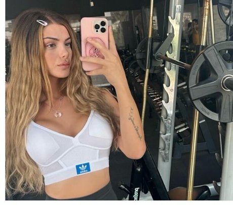 Foto desnuda filtrada de OnlyFans de Firstvaleriaa