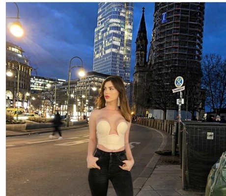 Firstvaleriaa