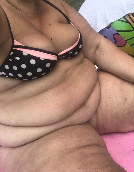 Foto desnuda filtrada de OnlyFans de Barbiessbbw