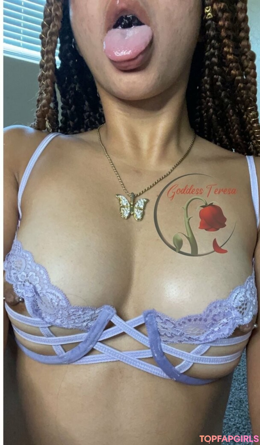 Foto desnuda filtrada de OnlyFans de Goddessteresa #79 Foto desnuda filtrada de OnlyFans de Goddessteresa #79